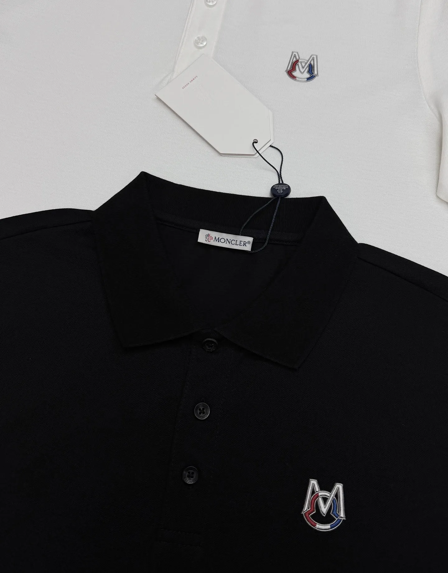 ⚜️Moncle* Classic Polo .New Arrival . Polo 230 ， . moncler Classic . . ！ . ！ ：Black.White.Gray.Sizes：M-3XL（S 4xl ） ❗️175/140 L